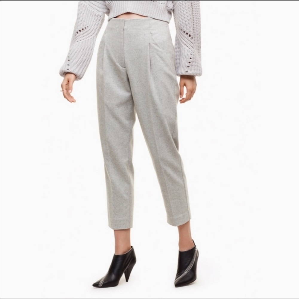 Aritzia Wilfred Chambrey Pant- light grey-Size 4